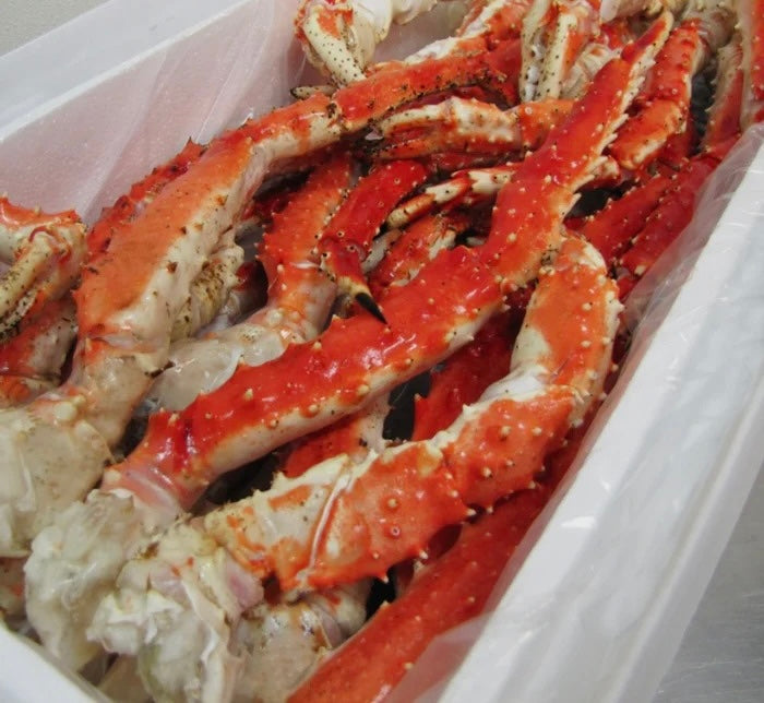 🧊 Flash-Frozen Excellence:Super Colossal Russian King Crab Legs