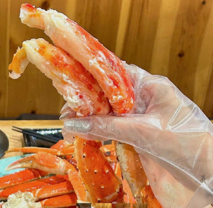 🧊 Flash-Frozen Excellence:Super Colossal Russian King Crab Legs